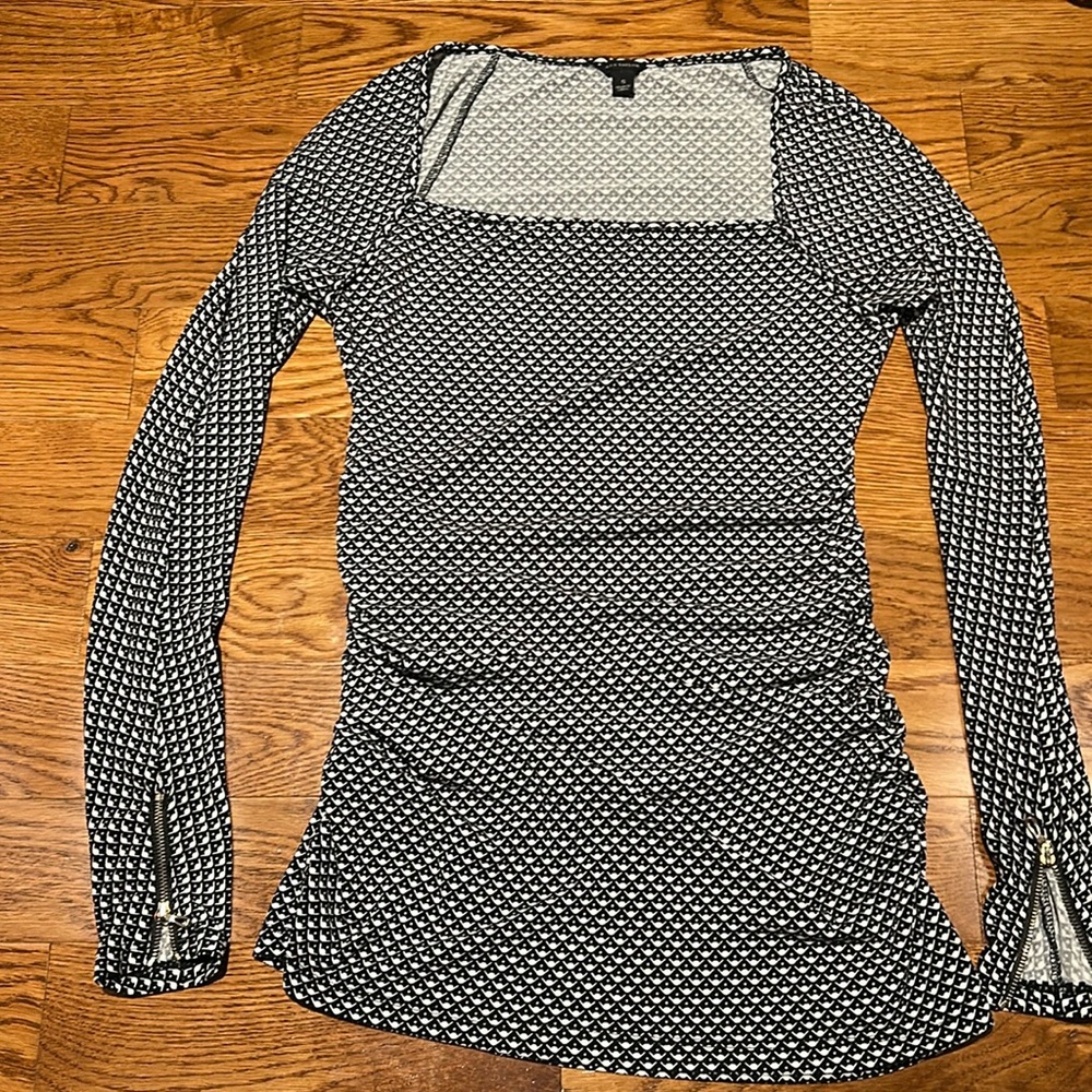 Long sleeve top size Small